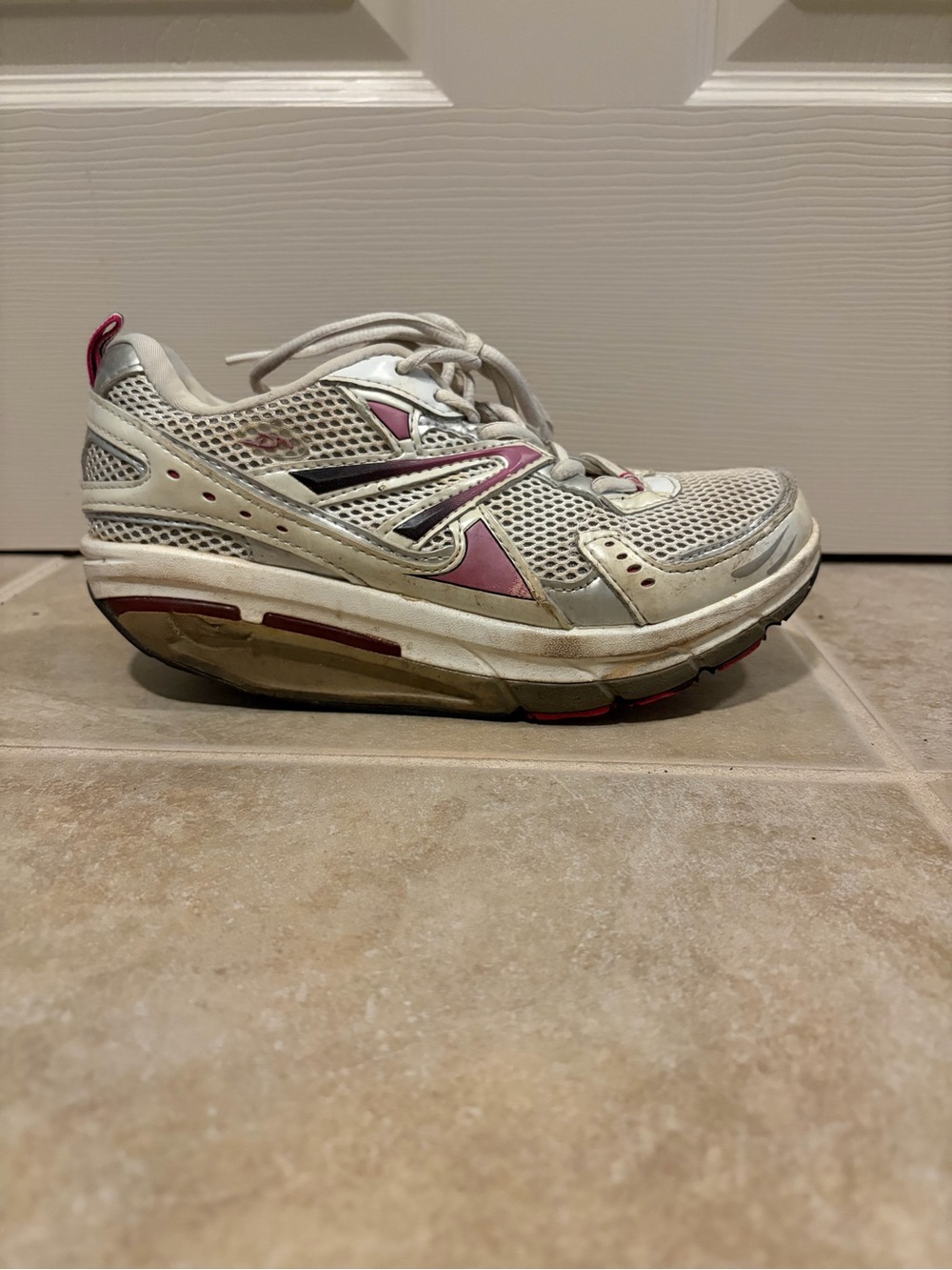 Vintage Rocker Bottom Women's White and Pink Sneakers- they were cool!
